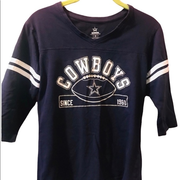 Dallas Cowboys Authentic Women’s 3/4 Sleeve Top Size Medium but fits like Small - Picture 1 of 4